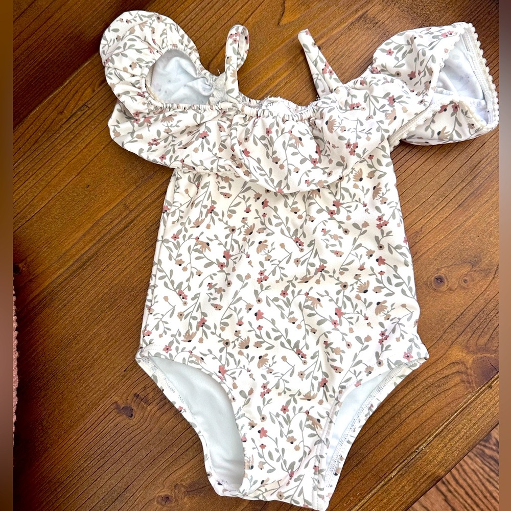 Rylee & Cru baby girl one piece swimsuit size 3-6 months.